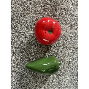 Tomato and Jalapeno Salt and Pepper Shakers New